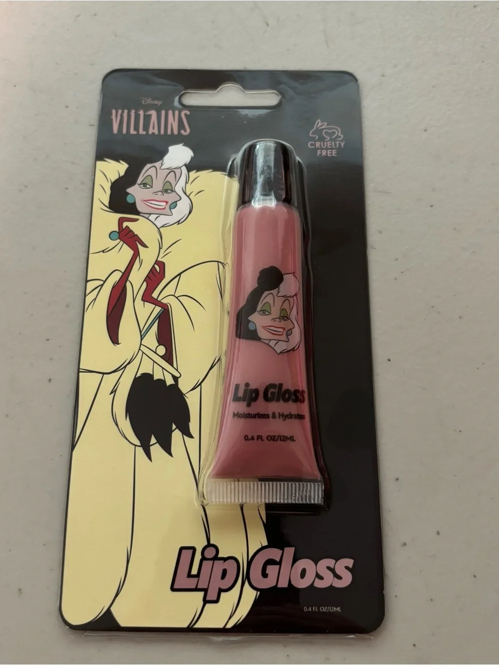 Pink Lip Gloss - Hydrating Shine. Bill and lip gloss